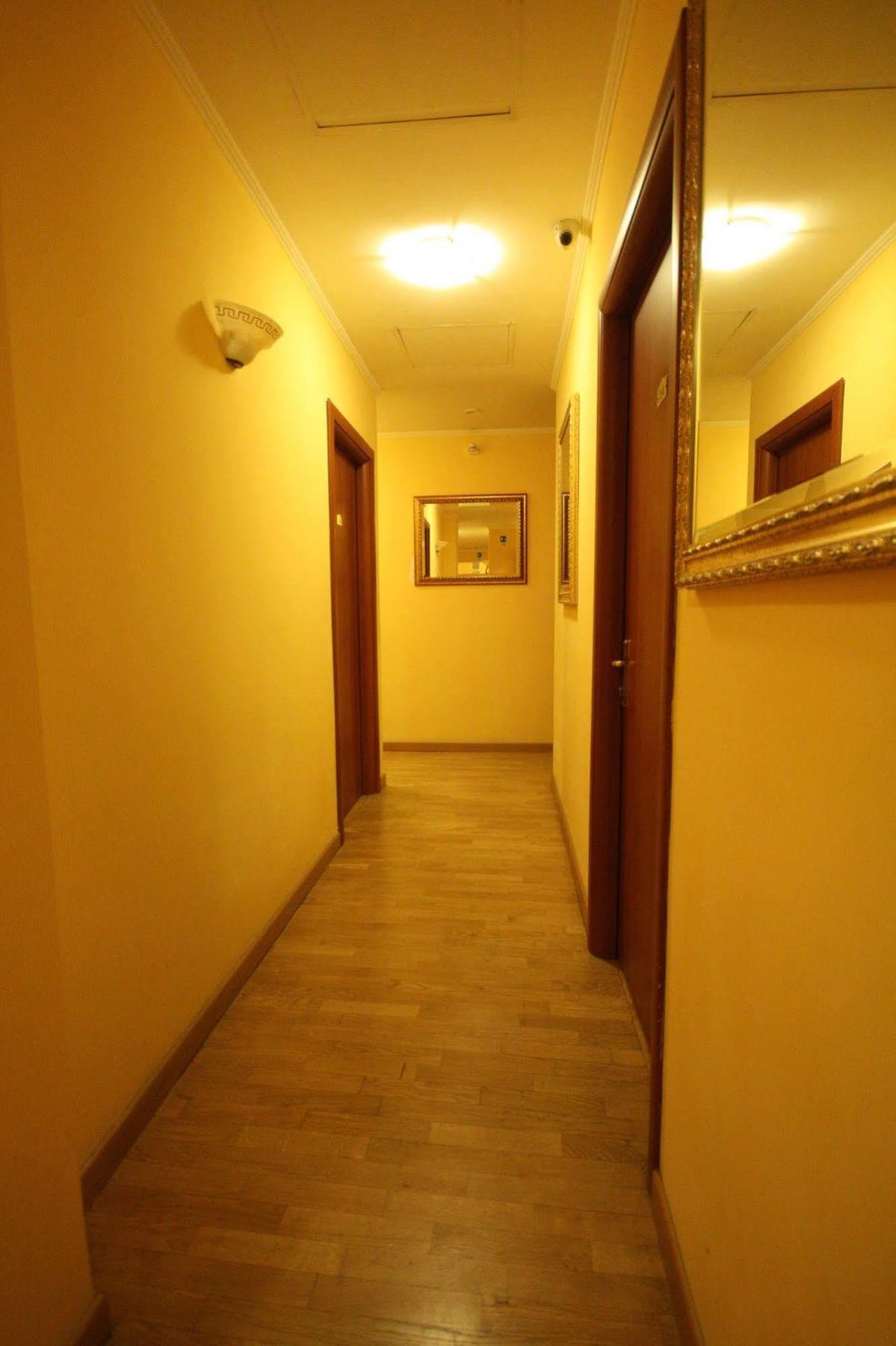 רומא Hotel Termini מראה חיצוני תמונה